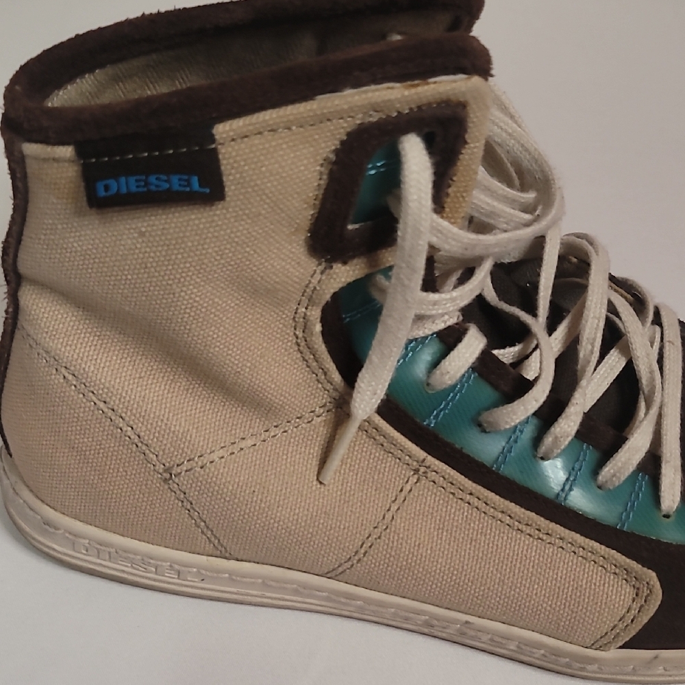 Diesel Cream and Blue Sneakers Casual High-Top